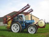 1984 Ford 7710 4WD & Hardi Sprayer - Spring 2012